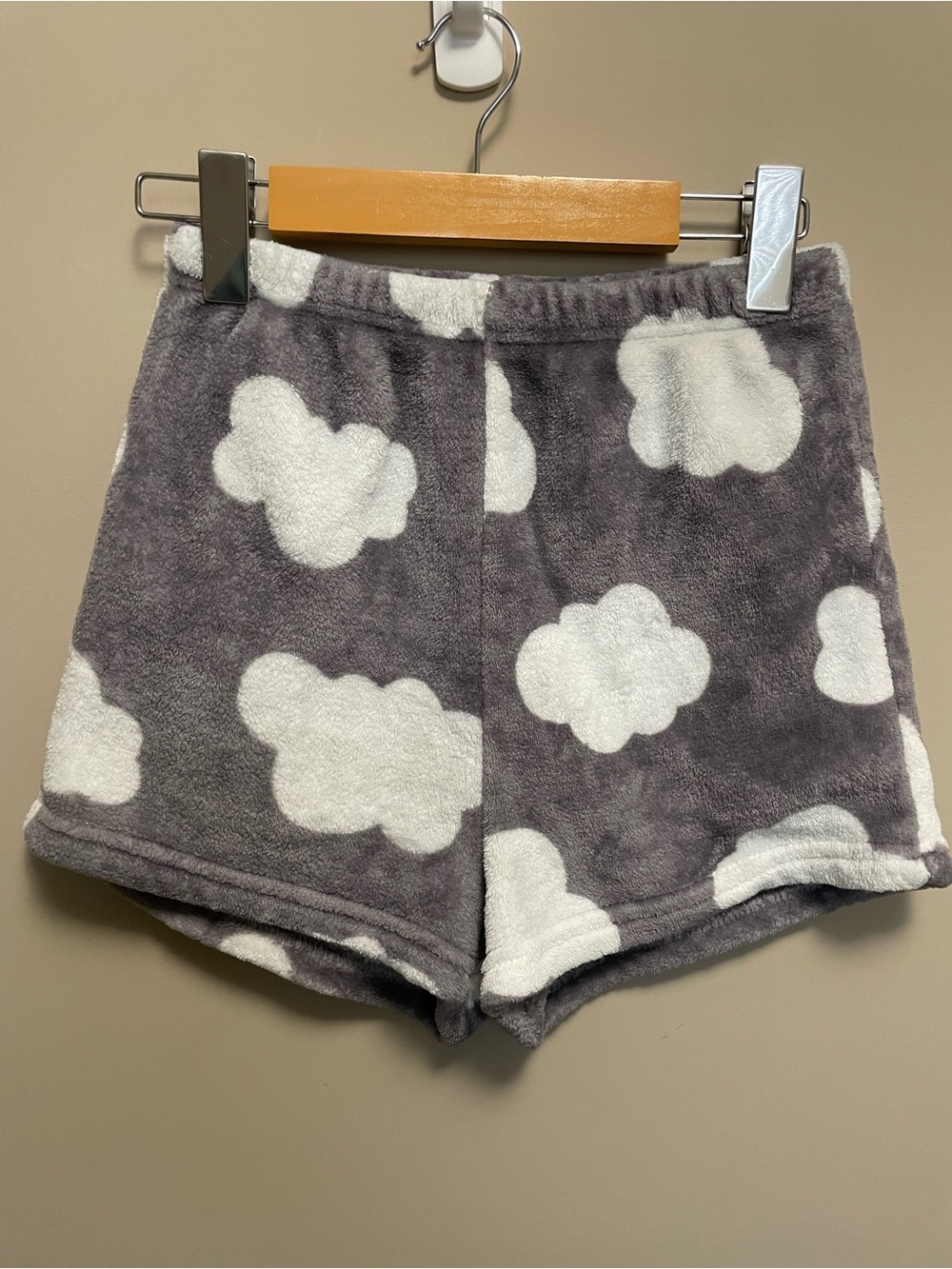 Purple Clouds Plush Fleece Sleep Shorts Women’s Small